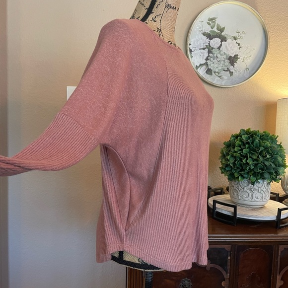 Hippie Rose Rose Dolman Sleeve Top - Picture 10 of 15